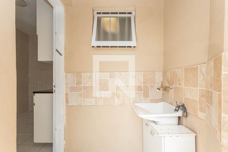 Casa para alugar com 70m², 2 quartos e sem vagaQuintal