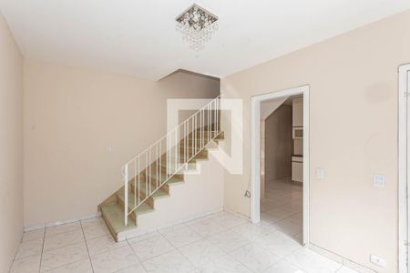 Sala de casa para alugar com 2 quartos, 70m² em Vila Brasilina, São Paulo