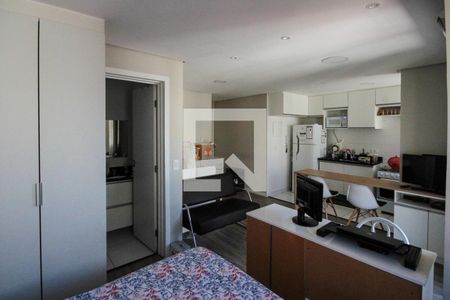 Studio à venda com 35m², 1 quarto e 1 vaga Studio à venda com 35m², 1 quarto e 1 vagaQuarto