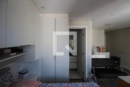 Studio à venda com 35m², 1 quarto e 1 vaga Studio à venda com 35m², 1 quarto e 1 vagaQuarto