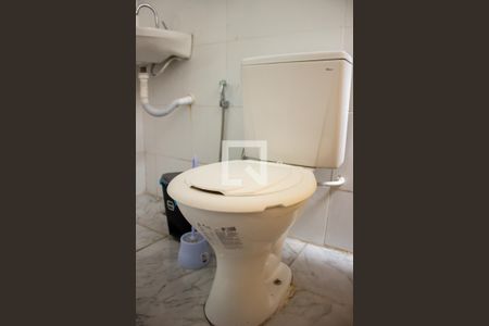 Apartamento à venda com 73m², 2 quartos e sem vagaBanheiro