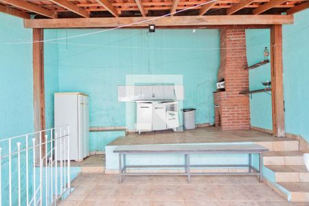 Casa à venda com 180m², 3 quartos e 2 vagasÁrea externa