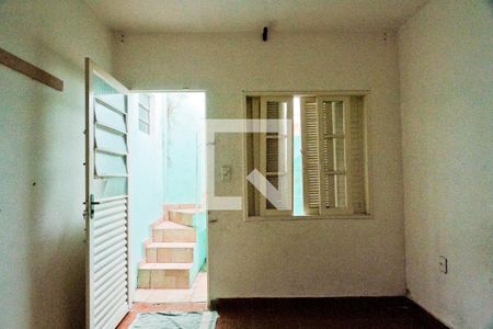 Casa à venda com 180m², 3 quartos e 2 vagasEdícula - quarto 2