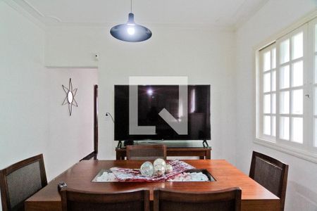 Casa à venda com 180m², 3 quartos e 2 vagasCozinha