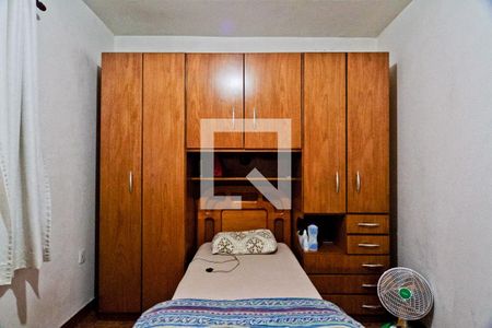 Casa à venda com 180m², 3 quartos e 2 vagasEdícula - quarto 1