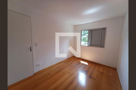 Quarto 2 de apartamento para alugar com 2 quartos, 68m² em Vila Progredior, São Paulo