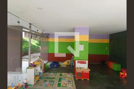 Apartamento para alugar com 68m², 2 quartos e 1 vaga Apartamento para alugar com 68m², 2 quartos e 1 vagaGaragem