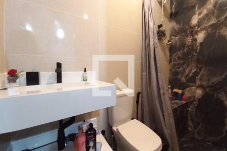 Banheiro da Suíte de casa à venda com 2 quartos, 70m² em Jardim Ouro Branco, Campinas
