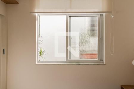 Apartamento à venda com 35m², 1 quarto e sem vagaQuarto