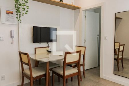 Sala de apartamento à venda com 1 quarto, 35m² em Copacabana, Rio de Janeiro