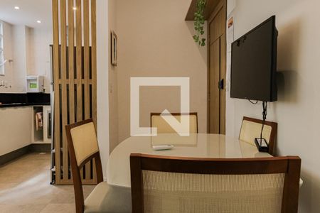 Sala de apartamento à venda com 1 quarto, 35m² em Copacabana, Rio de Janeiro