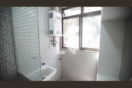 Apartamento à venda com 70m², 2 quartos e 1 vagaÁrea de Serviço