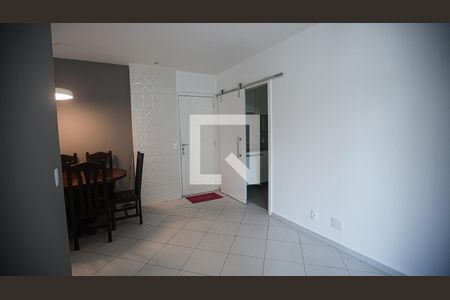 Apartamento à venda com 70m², 2 quartos e 1 vagaSala