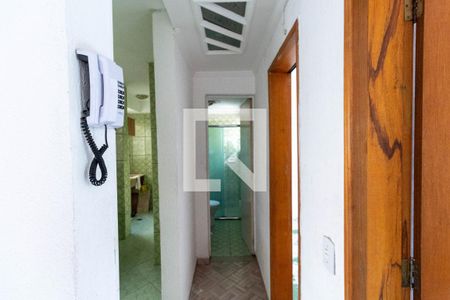 Corredor de apartamento para alugar com 2 quartos, 50m² em Conjunto Habitacional Padre Manoel da Nóbrega, São Paulo