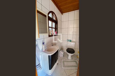 Casa à venda com 232m², 3 quartos e 2 vagasBanheiro 2