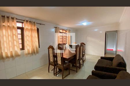 Casa à venda com 232m², 3 quartos e 2 vagasSala de Jantar