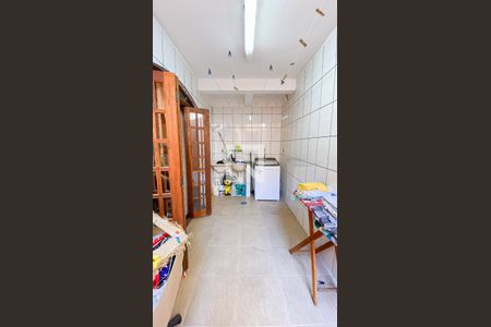 Casa à venda com 232m², 3 quartos e 2 vagasÁrea de Serviço