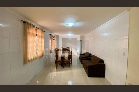 Casa à venda com 232m², 3 quartos e 2 vagasSala de Jantar