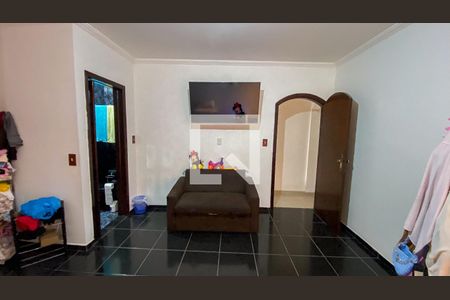 Casa à venda com 232m², 3 quartos e 2 vagassuite