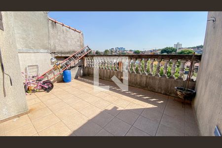 Casa à venda com 232m², 3 quartos e 2 vagasVaranda