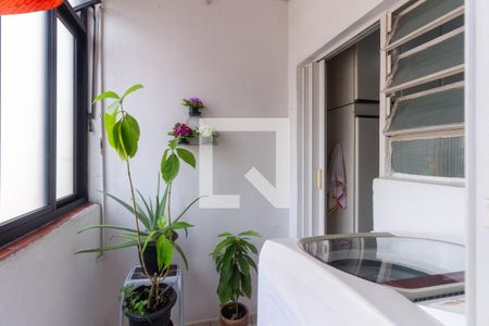 Apartamento à venda com 85m², 2 quartos e sem vaga Apartamento à venda com 85m², 2 quartos e sem vagaÁrea de Serviço