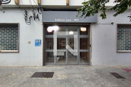 Apartamento à venda com 85m², 2 quartos e sem vaga Apartamento à venda com 85m², 2 quartos e sem vagaFachadaFAC