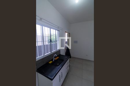 Sala/Cozinha de apartamento para alugar com 1 quarto, 11m² em Parque Cisper, São Paulo