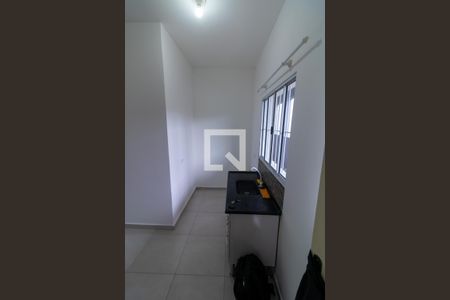 Sala/Cozinha de apartamento para alugar com 1 quarto, 11m² em Parque Cisper, São Paulo