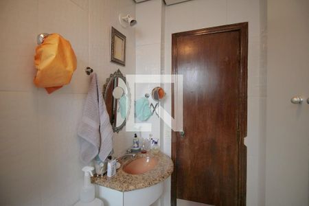 Apartamento à venda com 182m², 4 quartos e 1 vagaBanheiro da Suíte