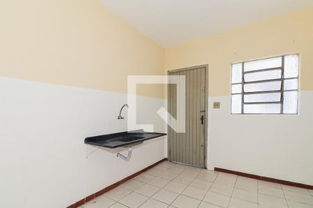 Cozinha de casa para alugar com 2 quartos, 47m² em Vila Guilherme, São Paulo