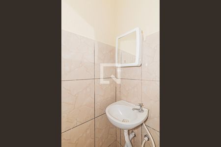 Banheiro de casa para alugar com 2 quartos, 47m² em Vila Guilherme, São Paulo