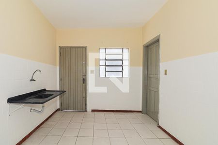 Cozinha de casa para alugar com 2 quartos, 47m² em Vila Guilherme, São Paulo