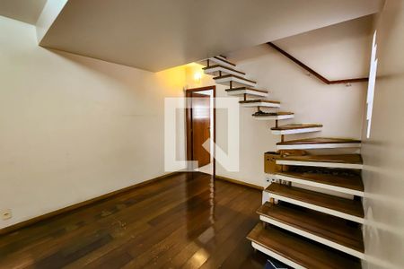 Sala de casa à venda com 3 quartos, 160m² em Ferreira, São Paulo