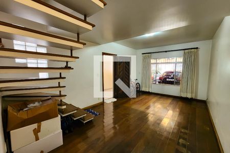 Sala de casa à venda com 3 quartos, 160m² em Ferreira, São Paulo