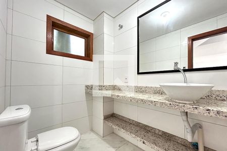 Lavabo de casa para alugar com 3 quartos, 220m² em Rio Tavares, Florianópolis