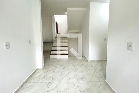 Sala 2 de casa para alugar com 3 quartos, 220m² em Rio Tavares, Florianópolis