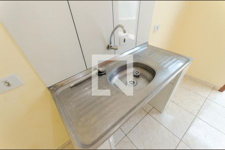 Casa para alugar com 35m², 1 quarto e sem vaga Casa para alugar com 35m², 1 quarto e sem vagaCozinha