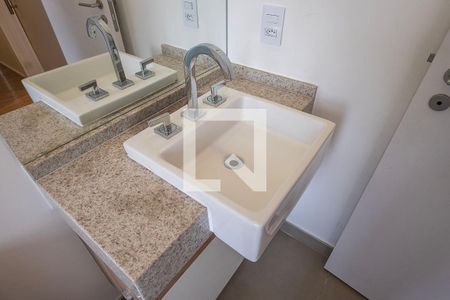 Apartamento para alugar com 37m², 1 quarto e 1 vagaSuíte - Banheiro