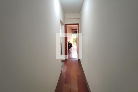 Apartamento à venda com 175m², 3 quartos e 2 vagasCorredor Quartos