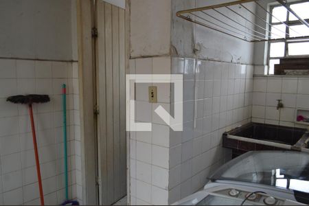 Casa à venda com 423m², 4 quartos e 6 vagasÁrea de Serviço