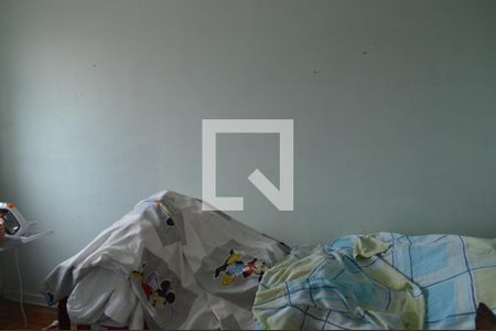 Casa à venda com 423m², 4 quartos e 6 vagasQuarto de visitas