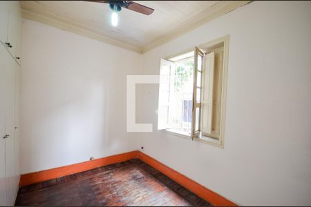 Casa à venda com 160m², 4 quartos e sem vaga Casa à venda com 160m², 4 quartos e sem vagaQuarto 3