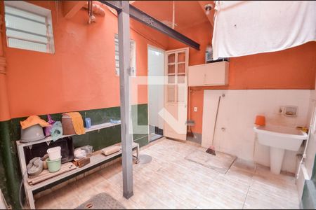 Casa à venda com 160m², 4 quartos e sem vaga Casa à venda com 160m², 4 quartos e sem vagaÁrea de Serviço 2