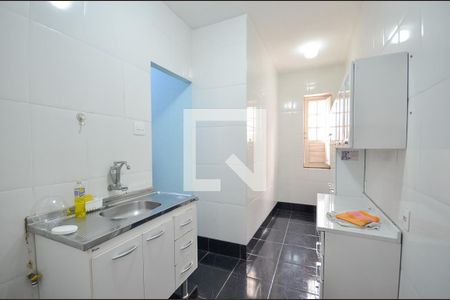 Casa à venda com 160m², 4 quartos e sem vaga Casa à venda com 160m², 4 quartos e sem vagaCozinha 1