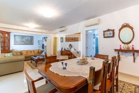 Apartamento à venda com 158m², 3 quartos e 4 vagasSala de Jantar