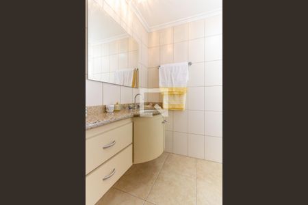 Apartamento à venda com 158m², 3 quartos e 4 vagasBanheiro da Suíte 1