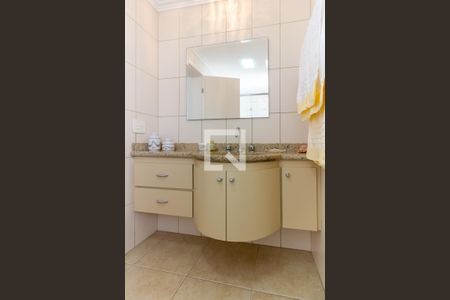 Apartamento à venda com 158m², 3 quartos e 4 vagasBanheiro da Suíte 1