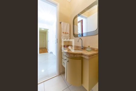 Apartamento à venda com 158m², 3 quartos e 4 vagasLavabo