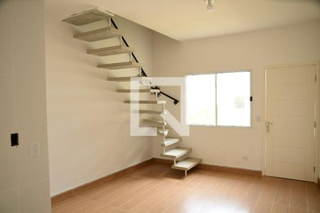 Casa de condomínio para alugar com 80m², 1 quarto e 1 vagaSala