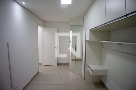 Quarto 1 de apartamento para alugar com 2 quartos, 48m² em Parque Dom João Neri, São Paulo
